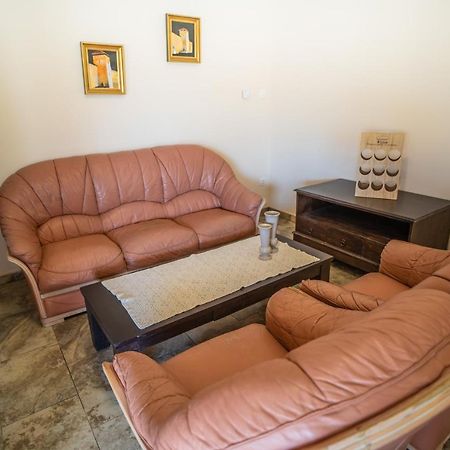 Toscana Apartman Gyula Exteriér fotografie